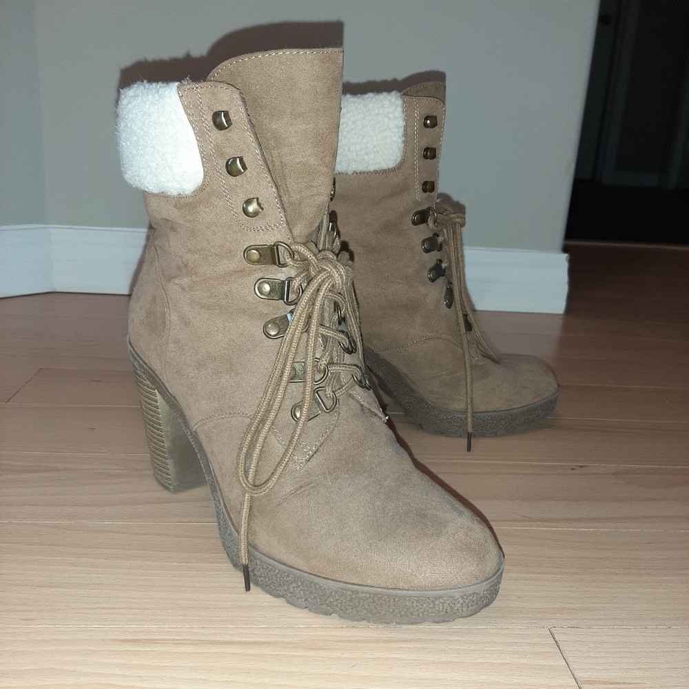 Tan Lace-up Booties